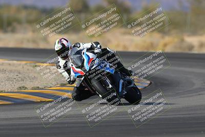 media/Dec-17-2022-SoCal Trackdays (Sat) [[224abd9271]]/Turn 7 Set 1 (1125am)/